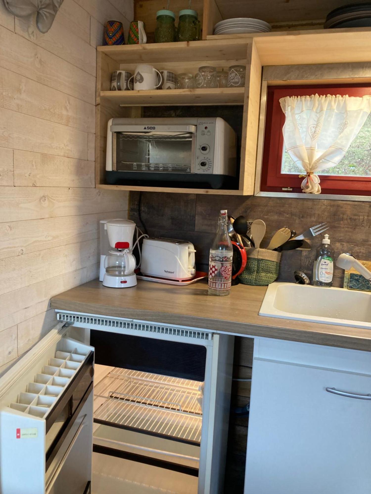La P'Tite Maison Bois Du Herisson Menetrux-en-Joux Exterior foto